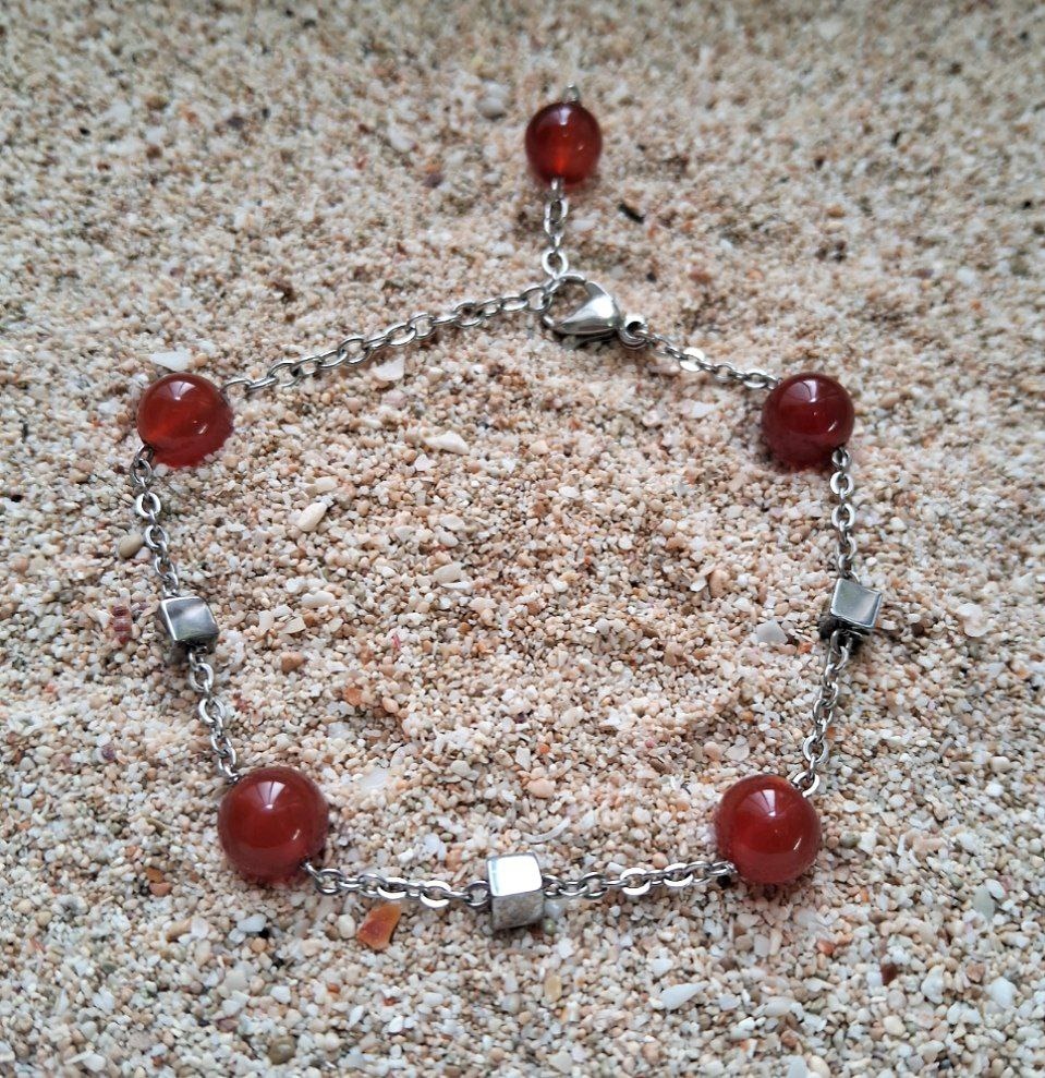 دستبند عقیق قرمز (Red Agate) کد 532 E