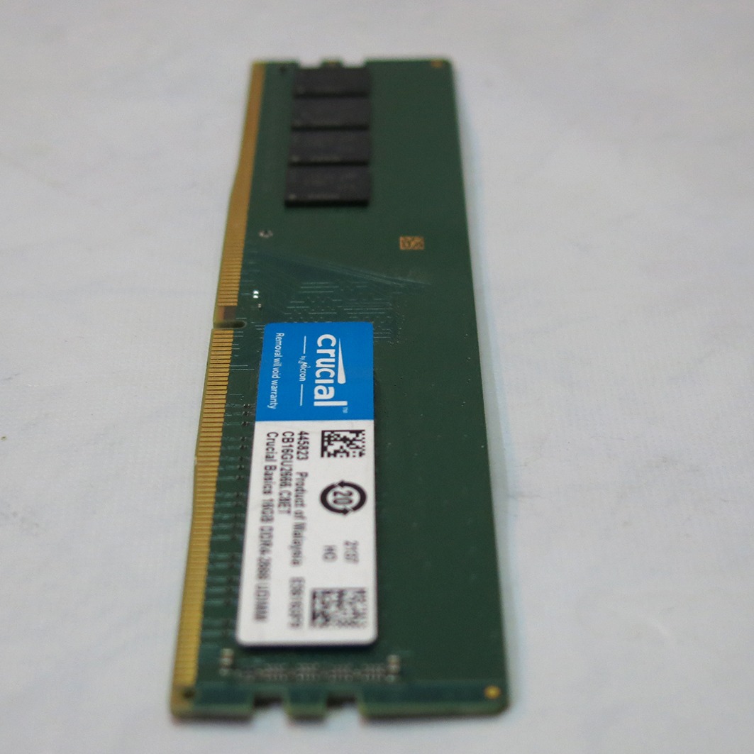 رم 16 گیگ DDR4 مارک کروشیال در حد نو