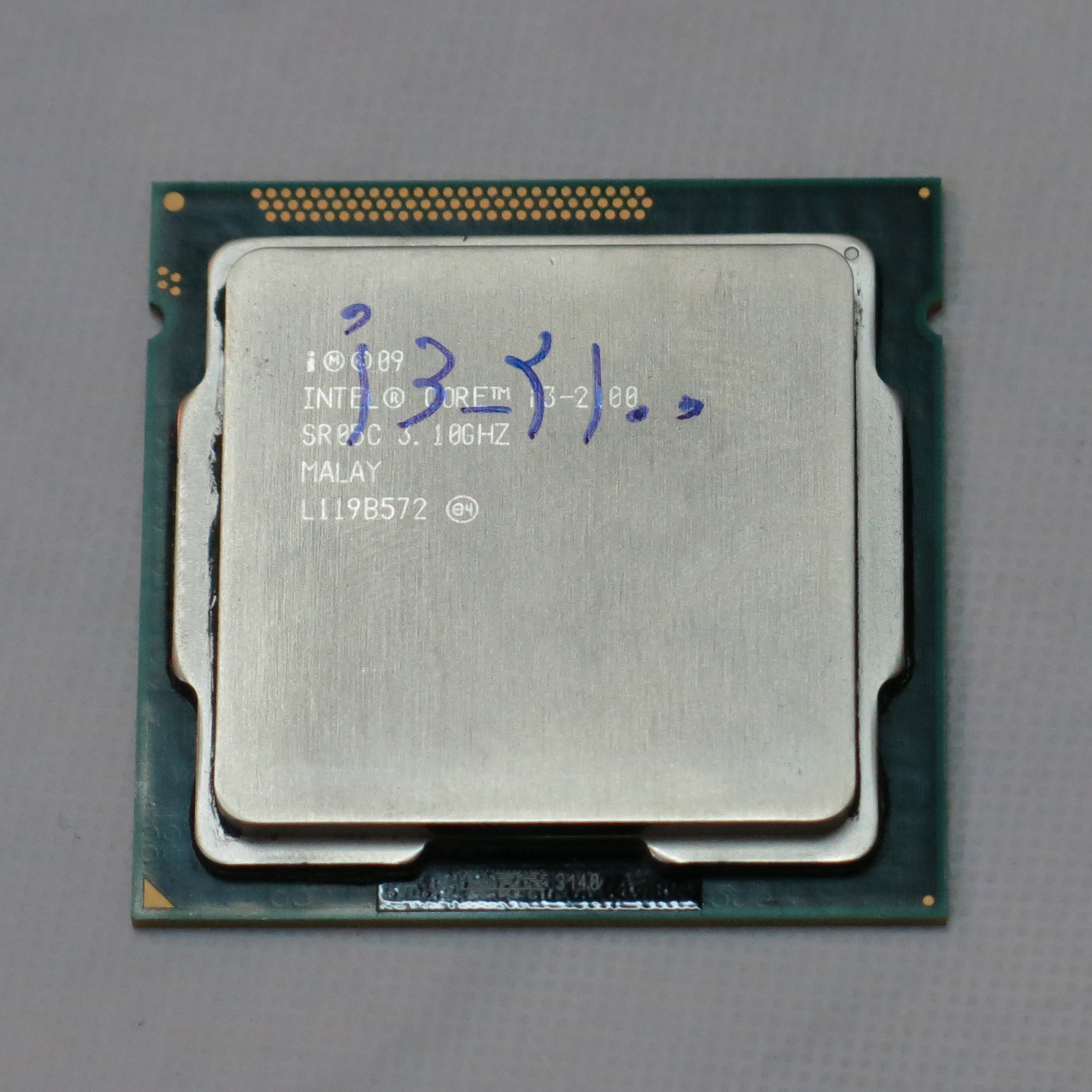 سی پی یو i3-2100