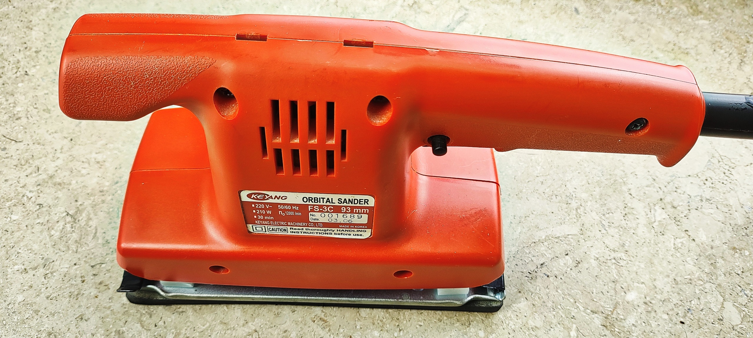 سنباده لرزان کیانگ مدل FS3-c ساخت کره