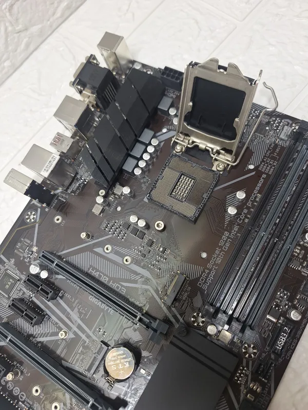 مادربرد گیگابایت خاص H470 HD3