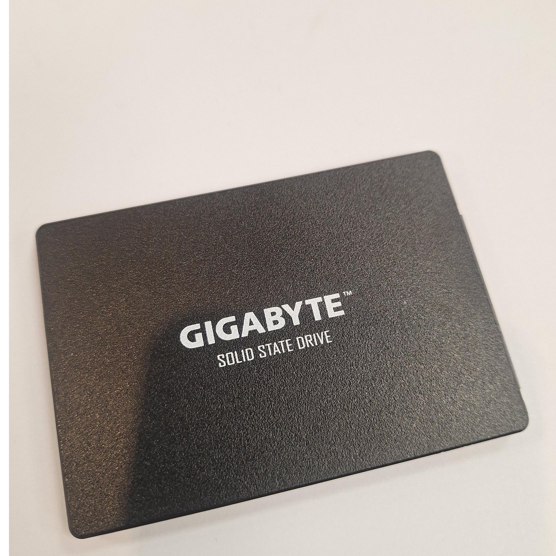 SSD 480 گیگ برند گیگابایت فرمت نمی شود