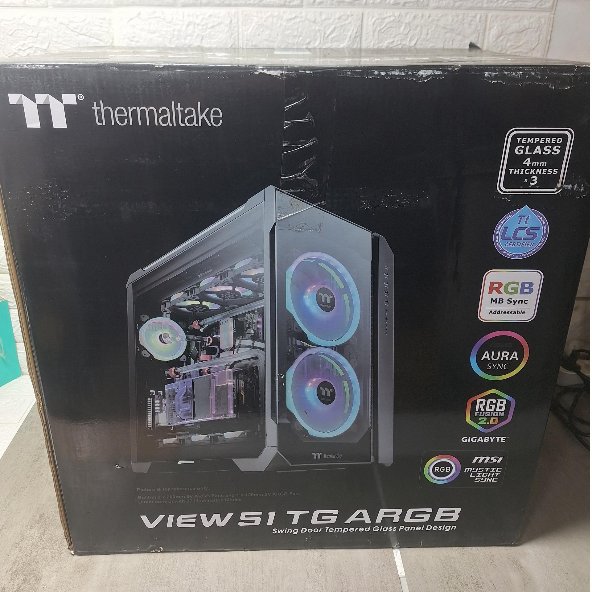 کیس گیمینگ هیولای ترمالتیک View 51 TG