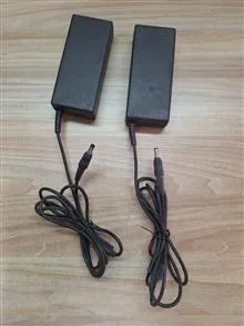 آداپتور