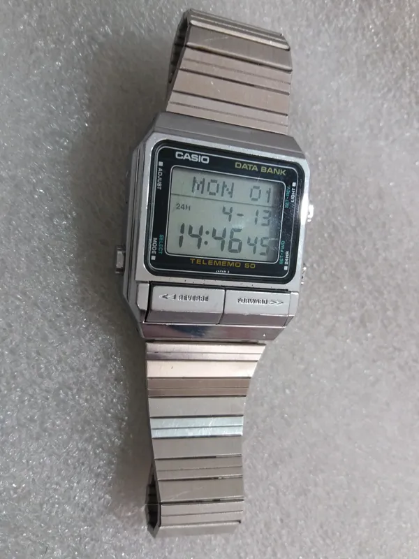 کاسیو دیتابانک ژاپن