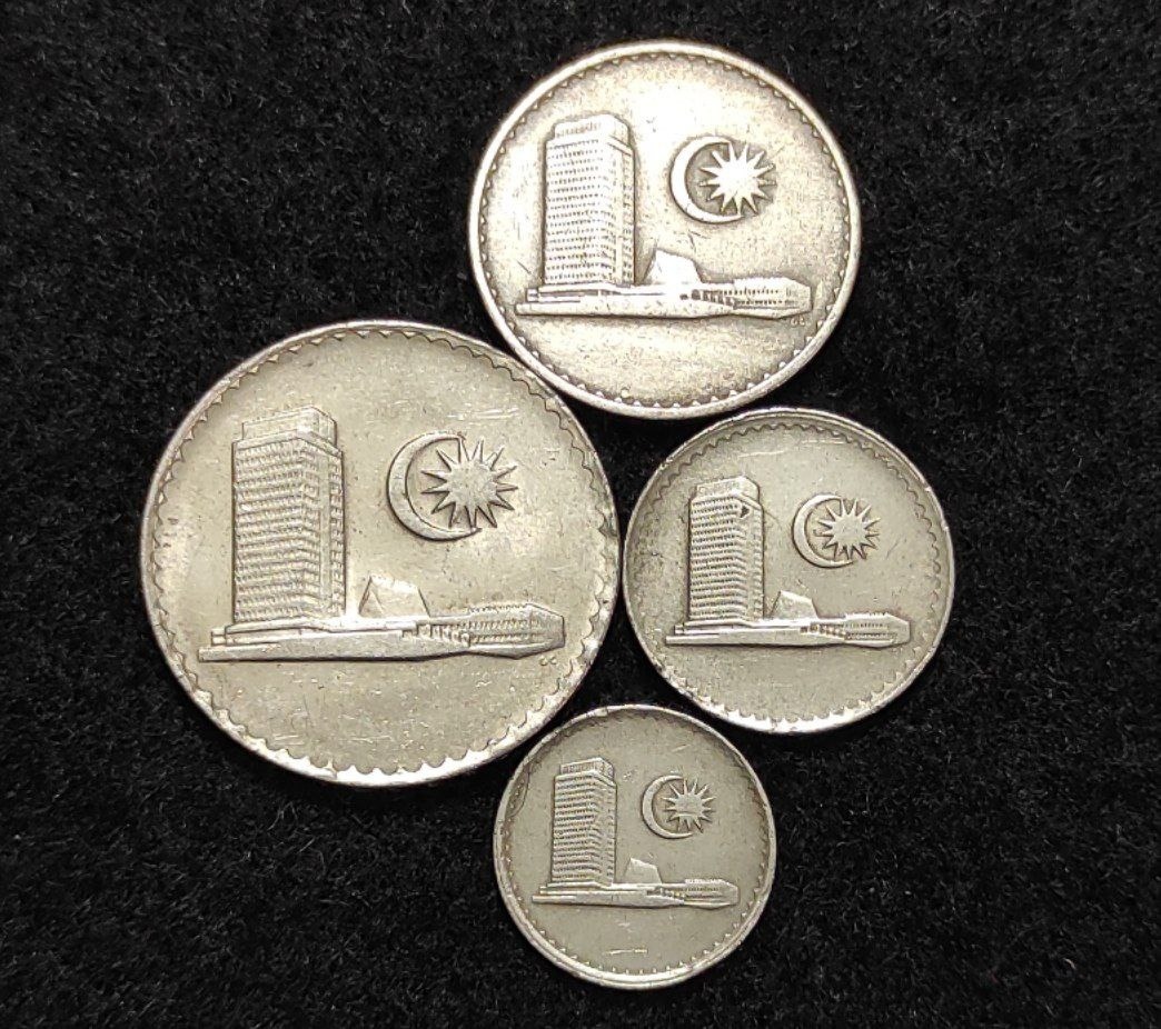 ست سکه های قدیمی و زیبای مالزی