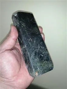 سنگ.