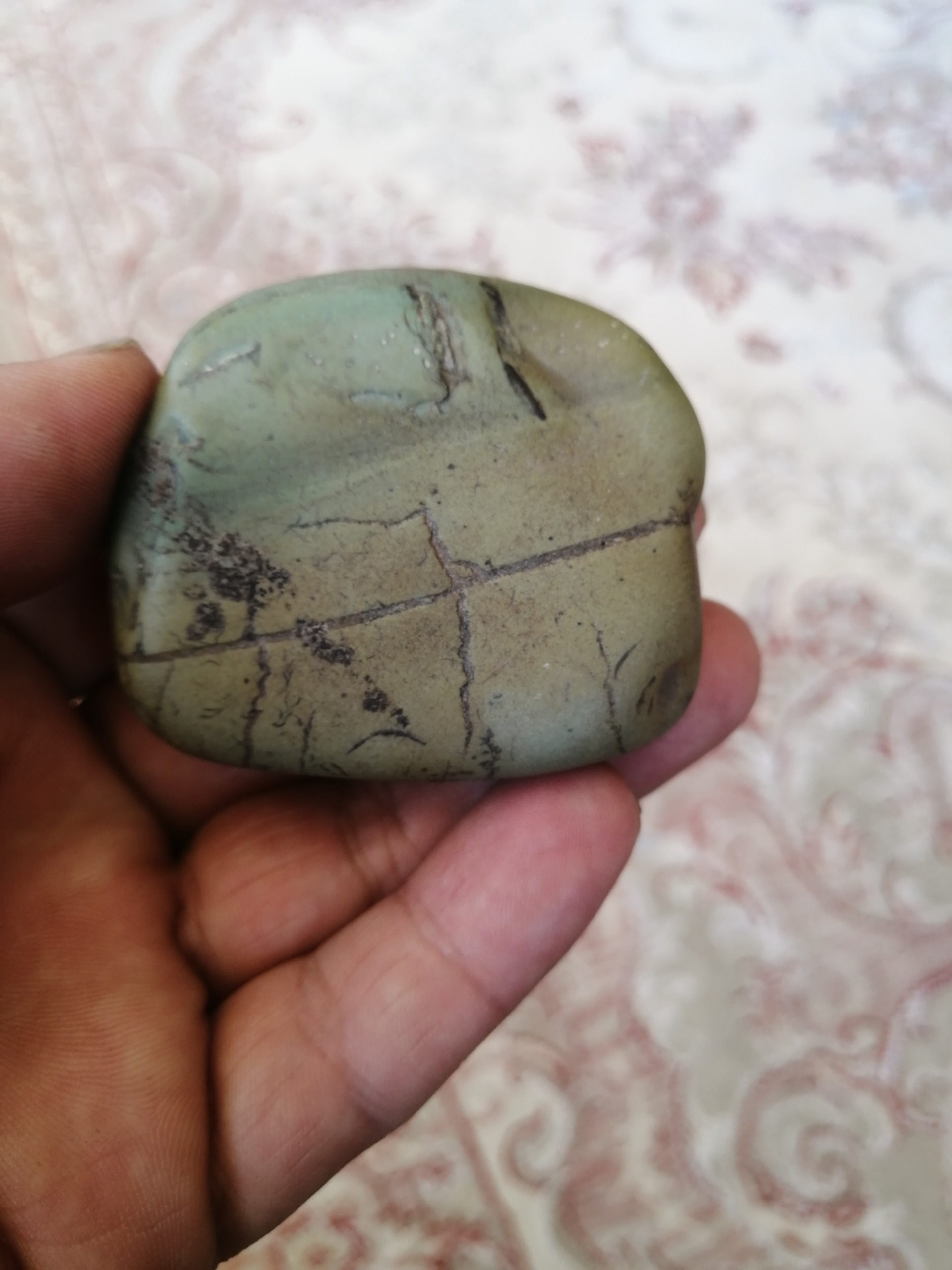سنگ. سبز زیبا