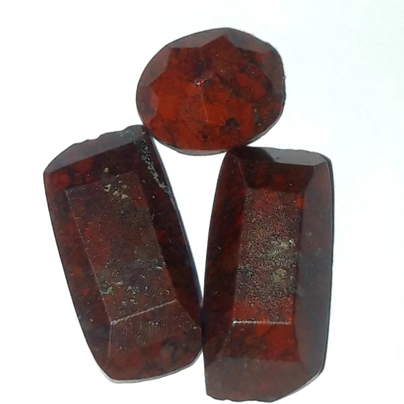 سه عدد نگین فوق کهنه طبق تصویر و توضیحات