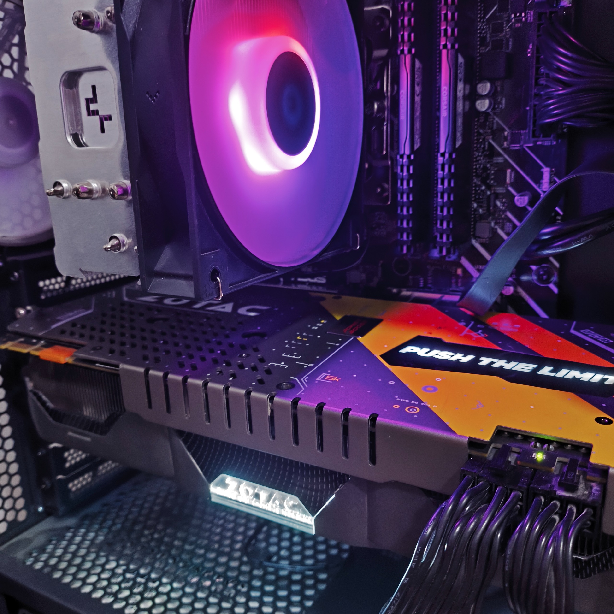 کارت گرافیک GTX 1070 8G