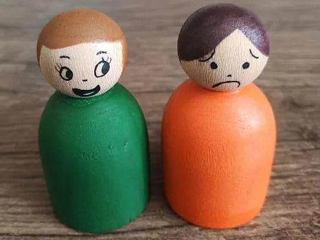 آدمک چوبی مونته سوری آموزش رنگها و احساسات