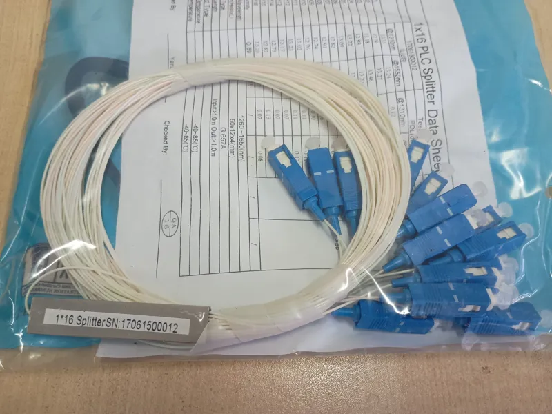 اسپلیتر فیبر نوری 16-1 آبی
