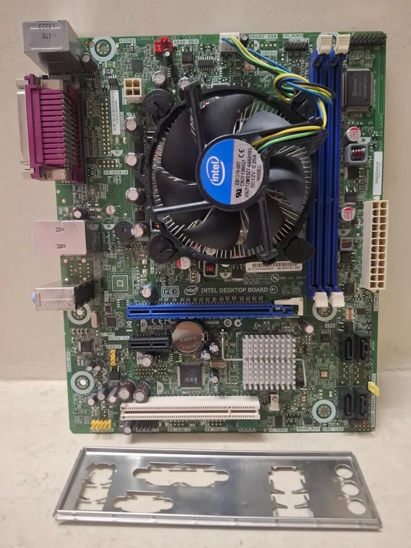 باندل intel DH61WW با پردازنده i5-2400