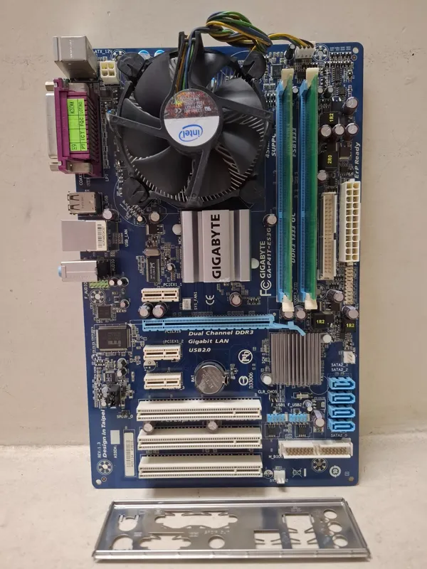 باندل GIGABYTE GA-P41T-ES3G