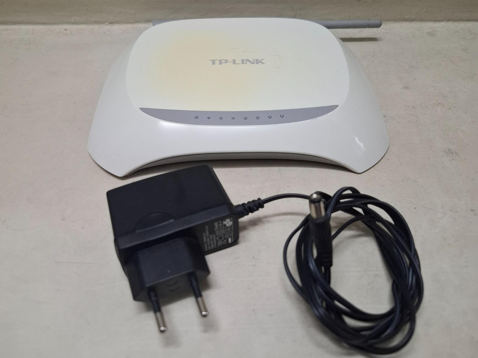 مودم TP-LINK TD-W8901N