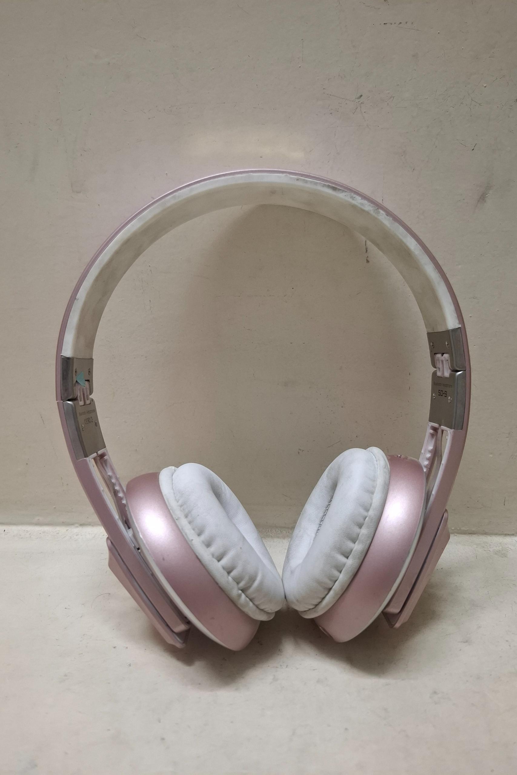 هدفون مطابق عکس