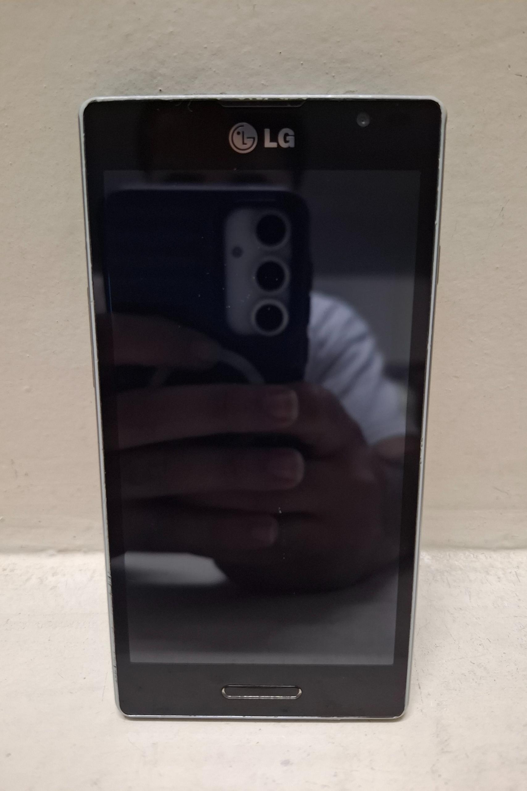 LG Optimus L9