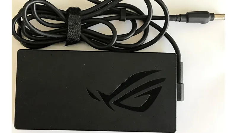 شارژر اورجینال Asus Rog 150W