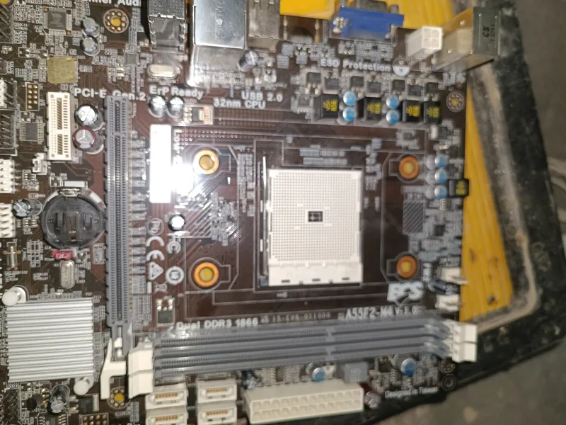مادربردDDR3 الایت گروپ A55F2-M4