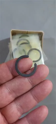 یک
