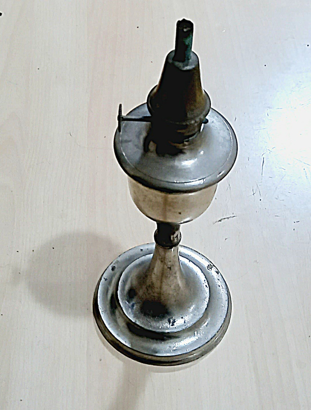 چراغ الکلی قدیمی خارجی