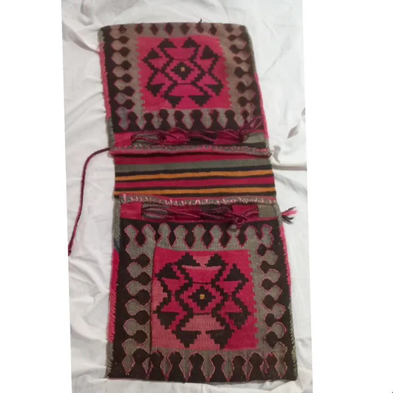 خورجین قدیمی دست دوز