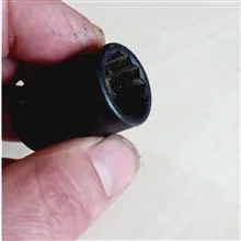 لقلقه