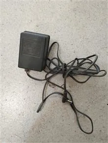 آداپتور