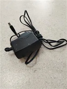 آداپتور