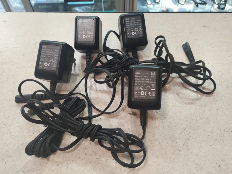 4 تا شارژر براون چینی 5715