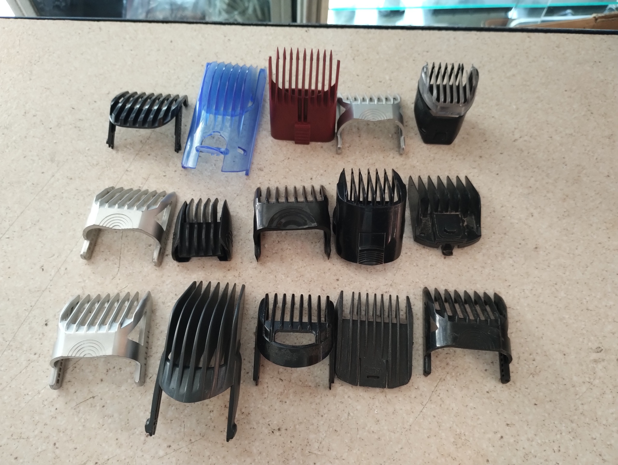 15 تا شونه مختلف ماشین اصلاح 3