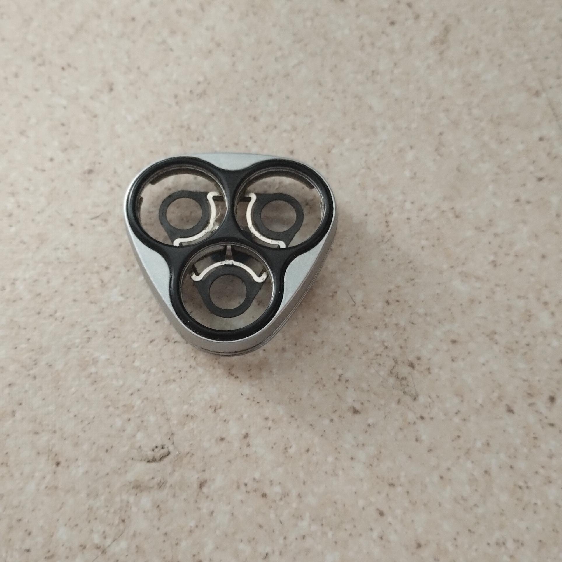 سر خالی ریش تراش فیلیپس 1335 اصل هلند