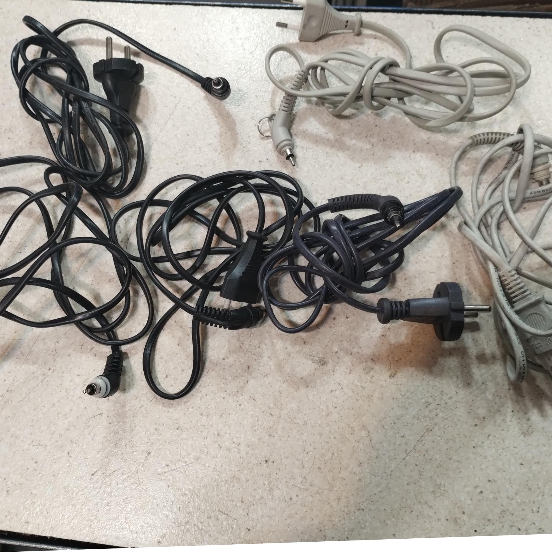 6 تا سیم اتو مو و سشوار چرخشی