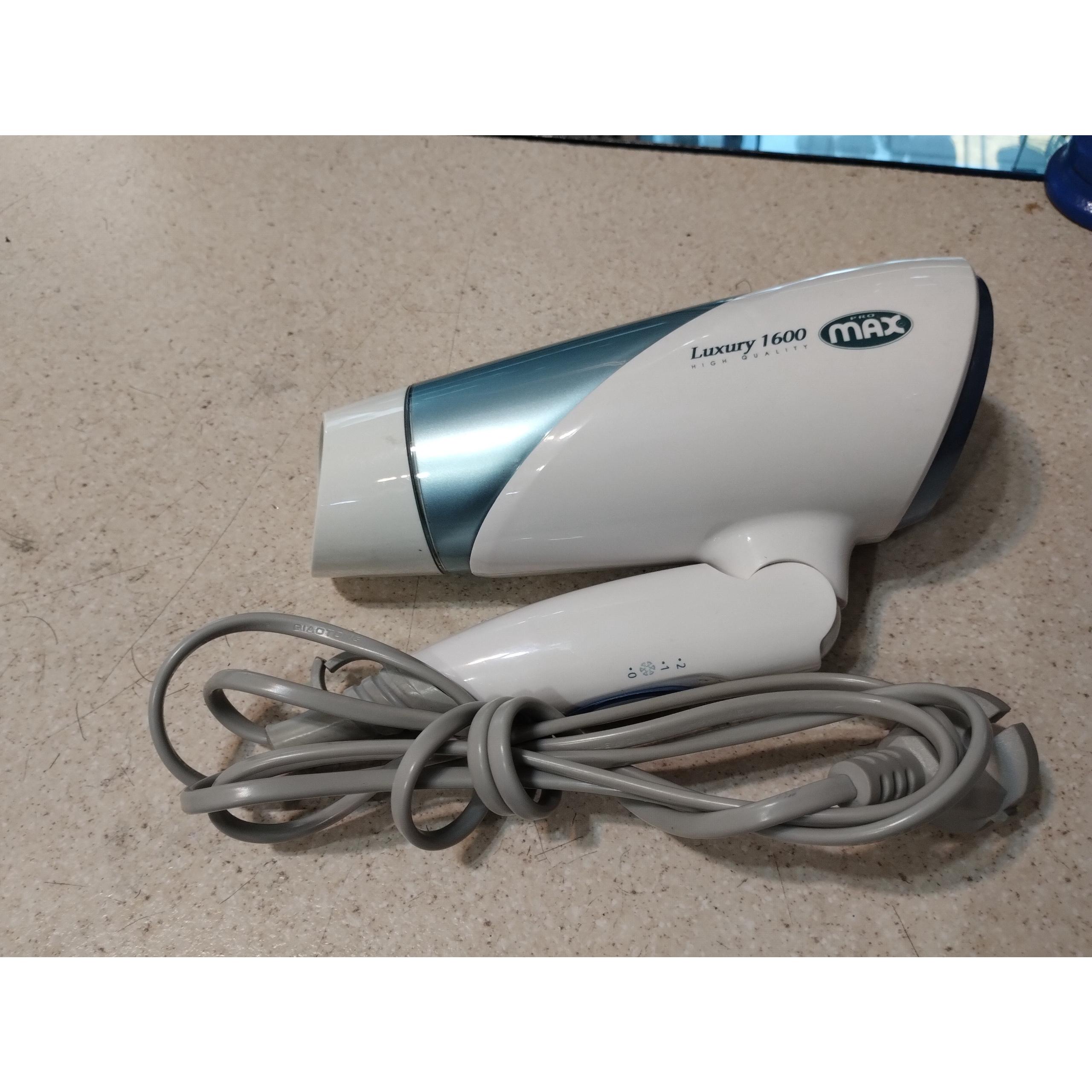 سشوار مسافرتی پرومکس 1600 وات