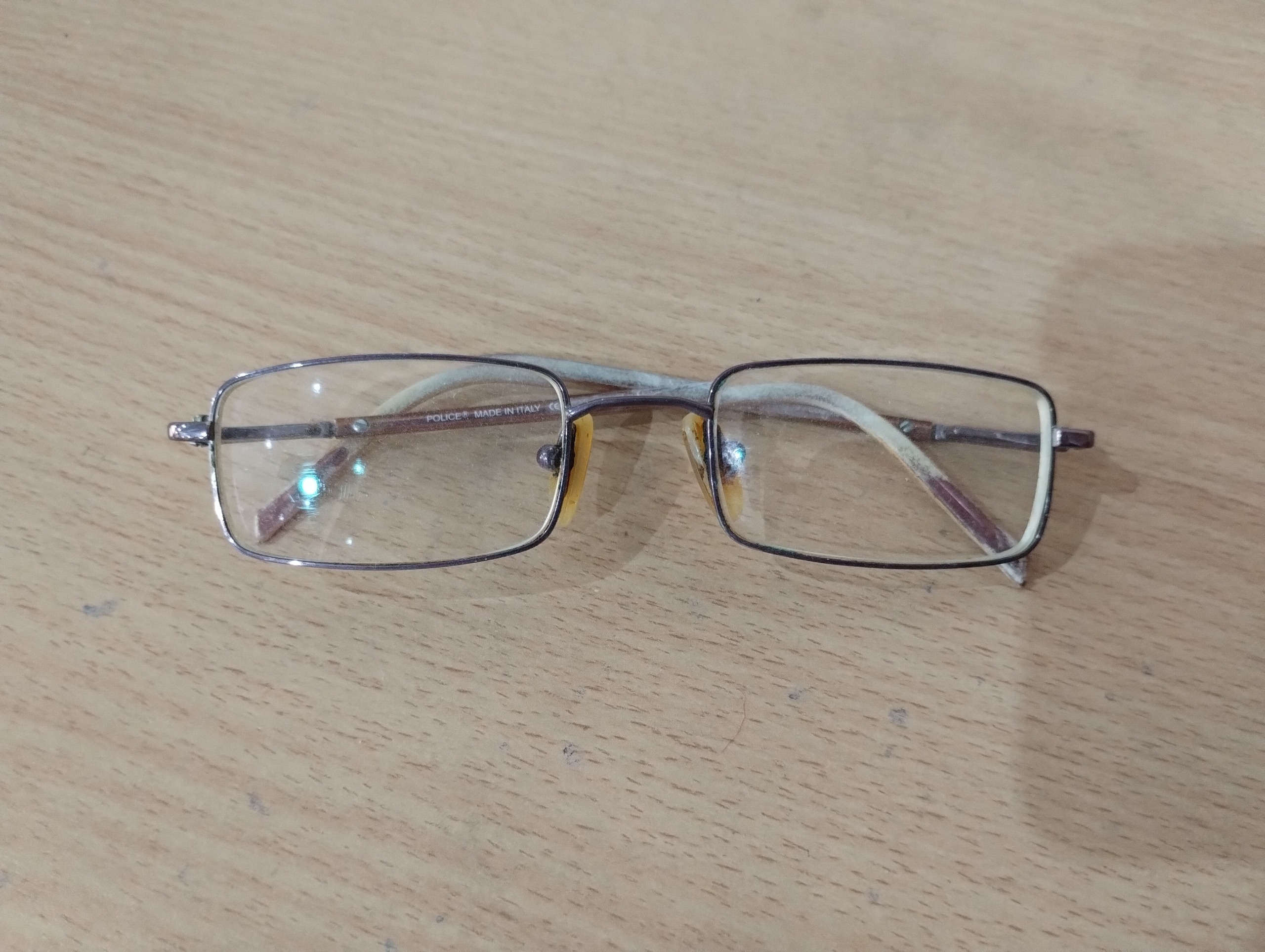 عینک طبی پلیس اصل ایتالیا