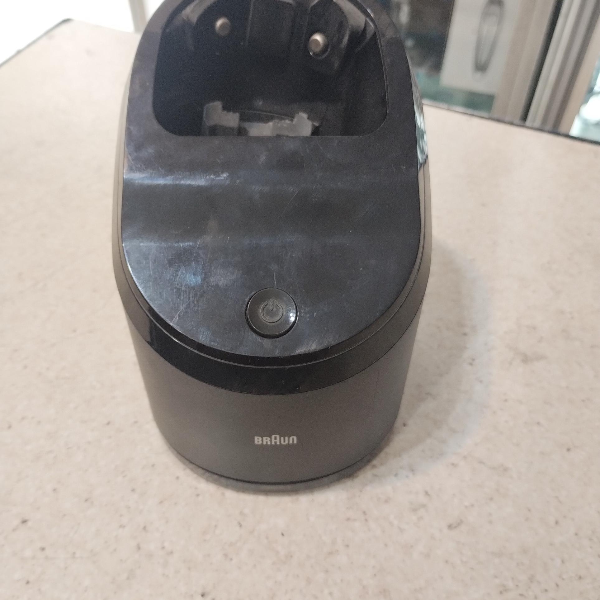 پایه شستشو و شارژ براون سری 5 مدل 5425