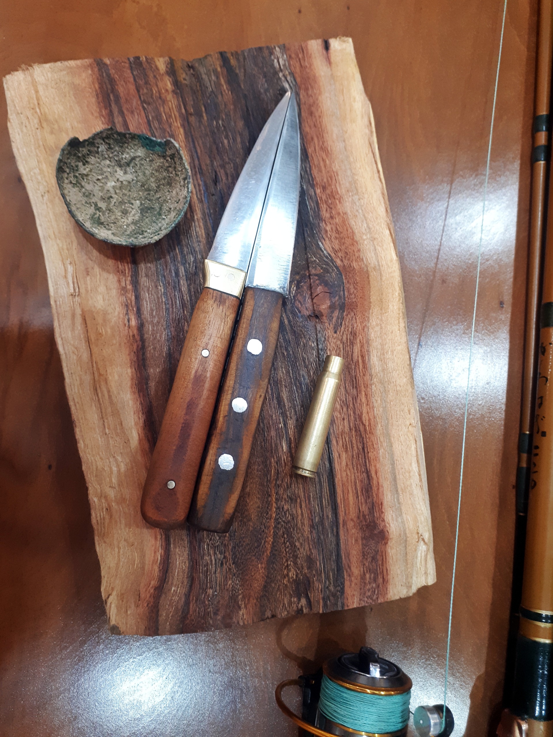 چاقو طبیعت گردی