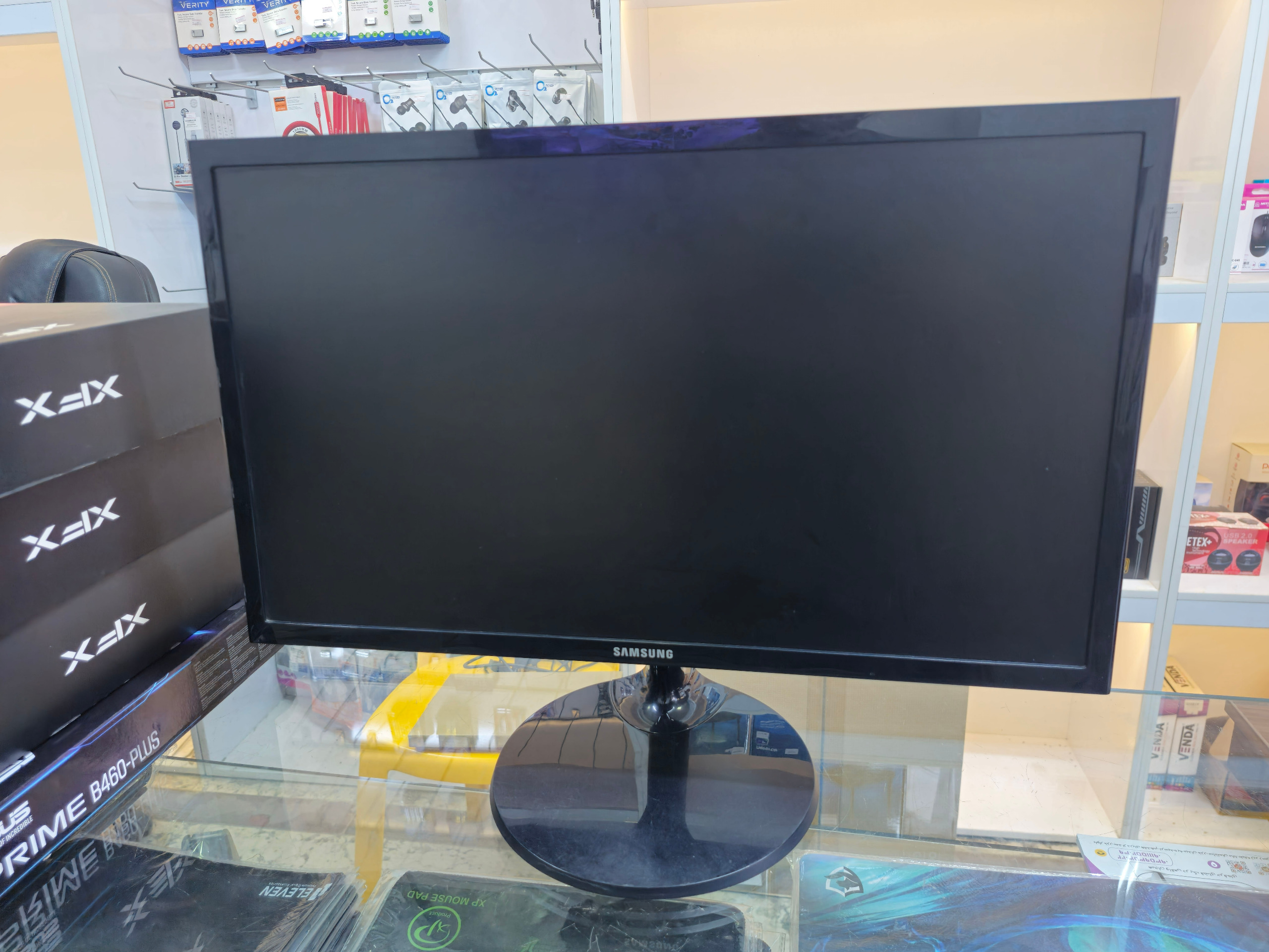 مانیتور سامسونگ مدل LS22F355HN سایز 22 اینچ
