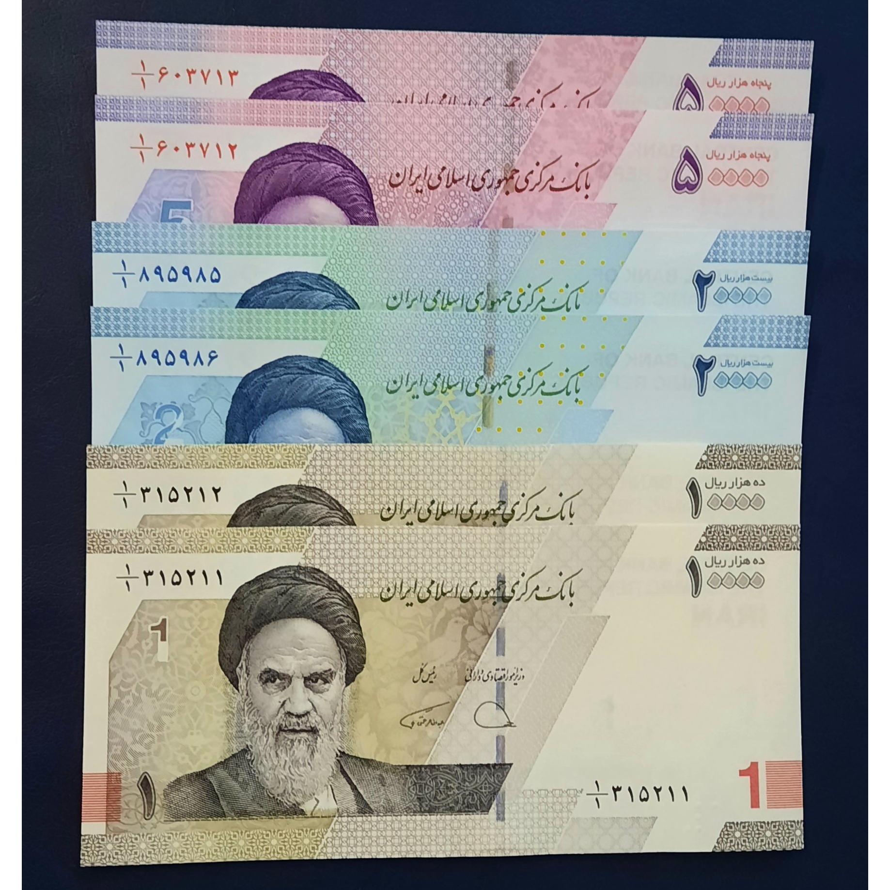3 جفت اسکناس هزاری دویی و پنجی جدید یک یکم