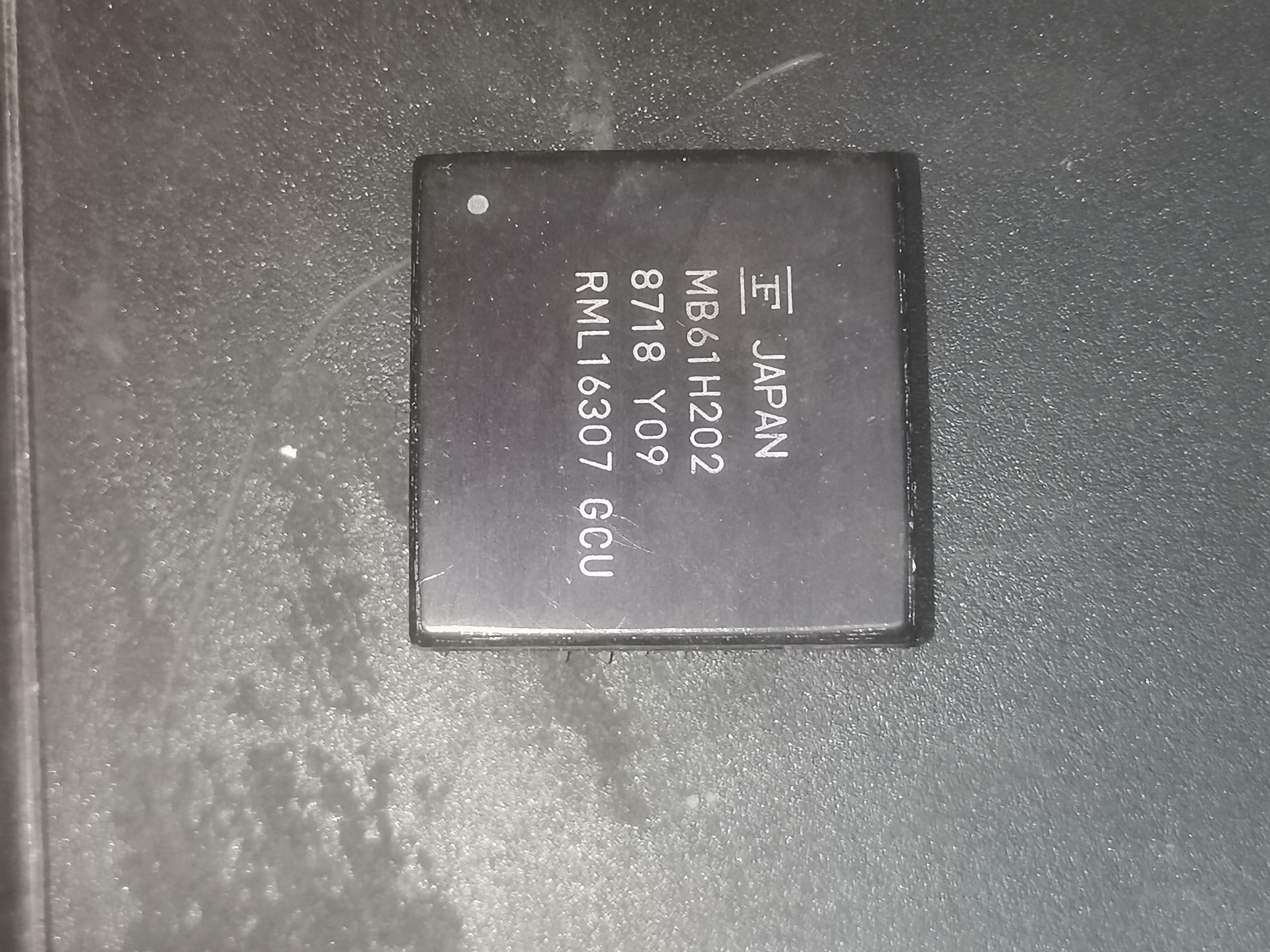اولین cpu جهان، فوق آنتیک، تحقیقاتی Fujitsu