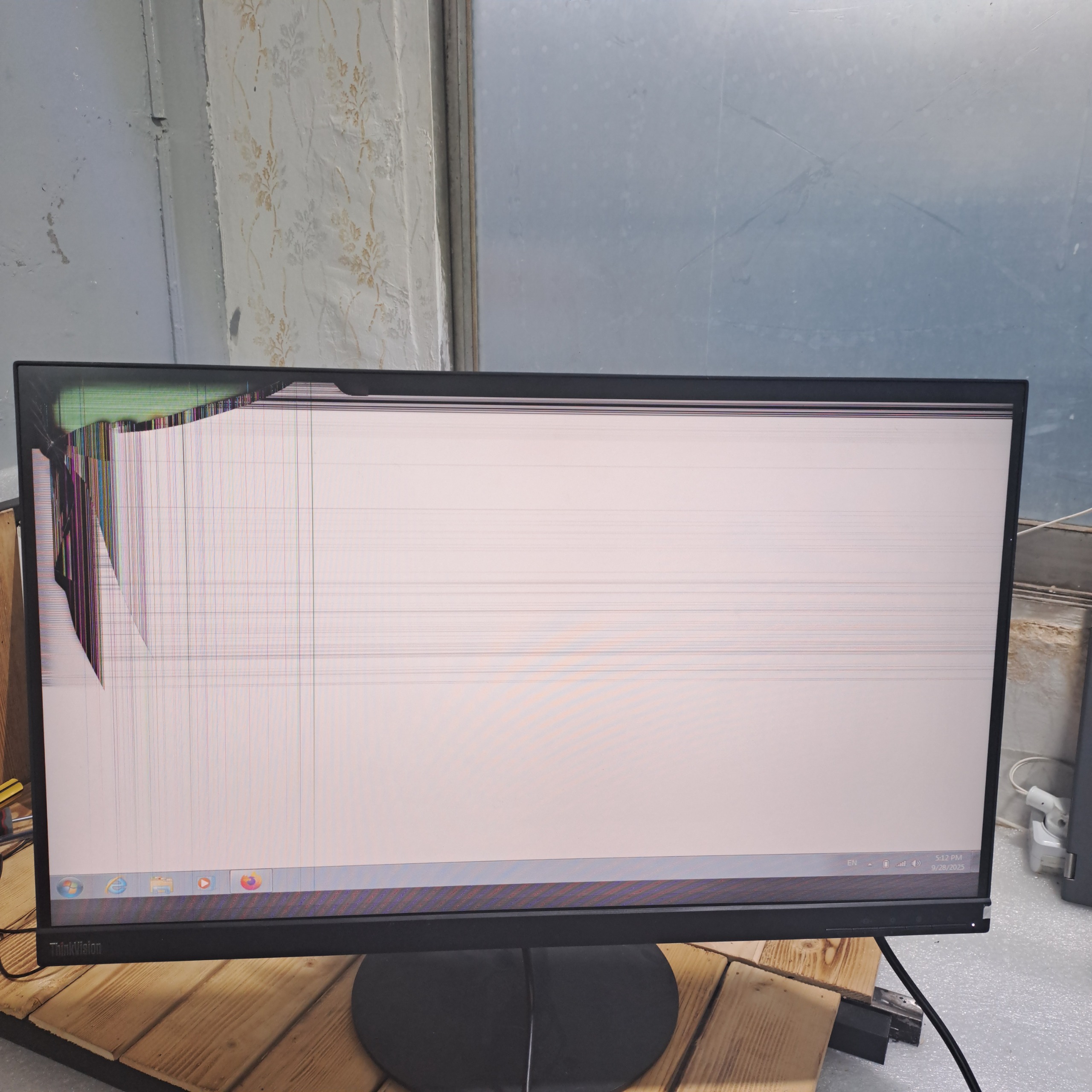 مزایده مانیتور 27 اینچ لنوو مدلP27H