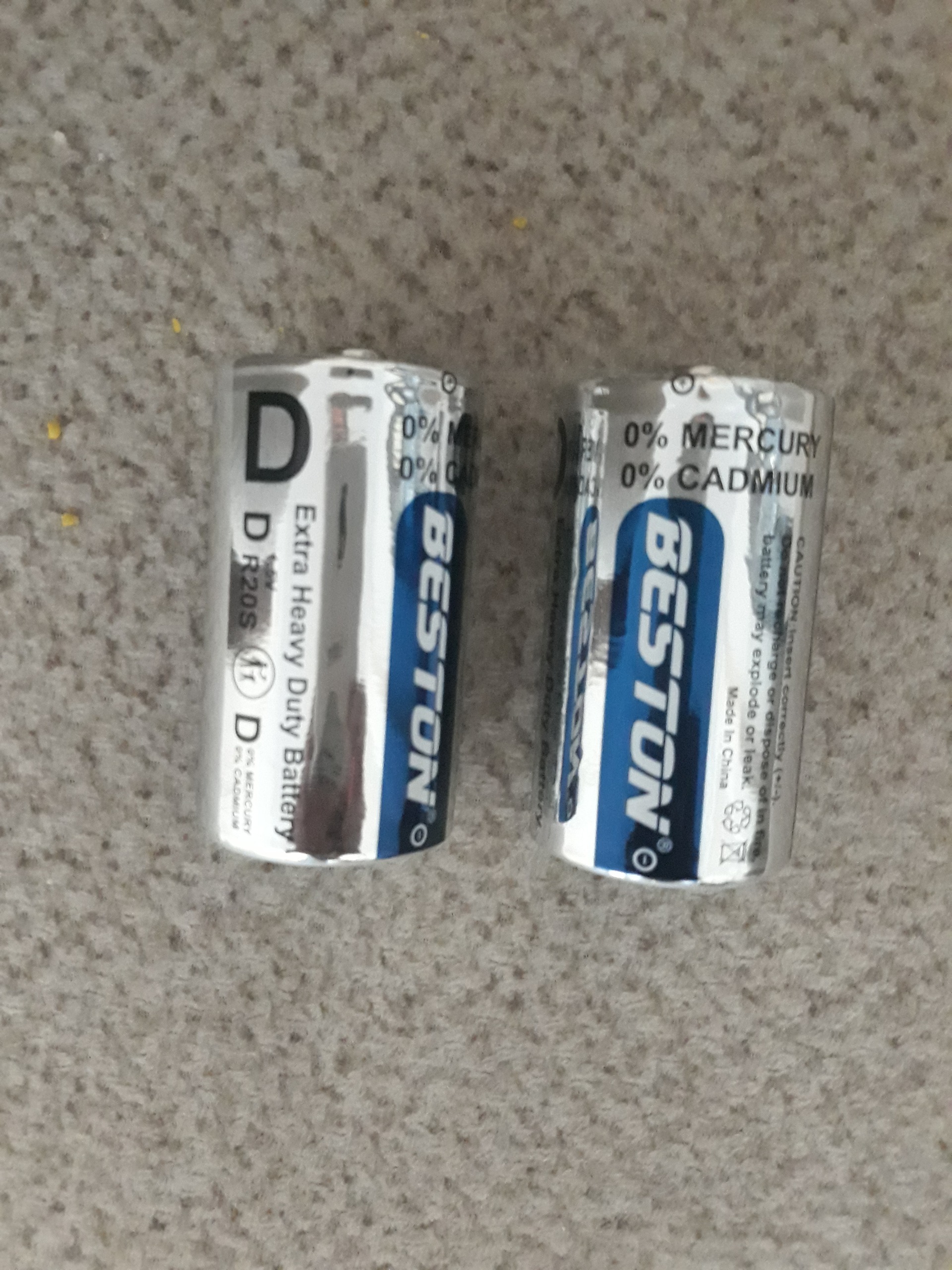 باتری بزرگ دو عدد با هم. نو