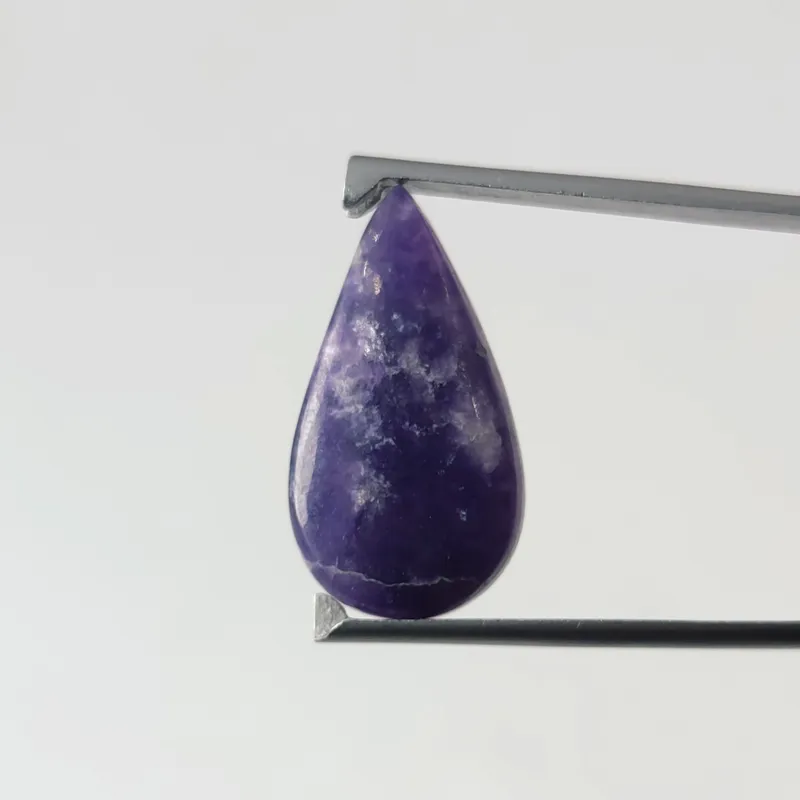 نگین سنگ لپیدولیت معدنی و طبیعی کشور برزیل