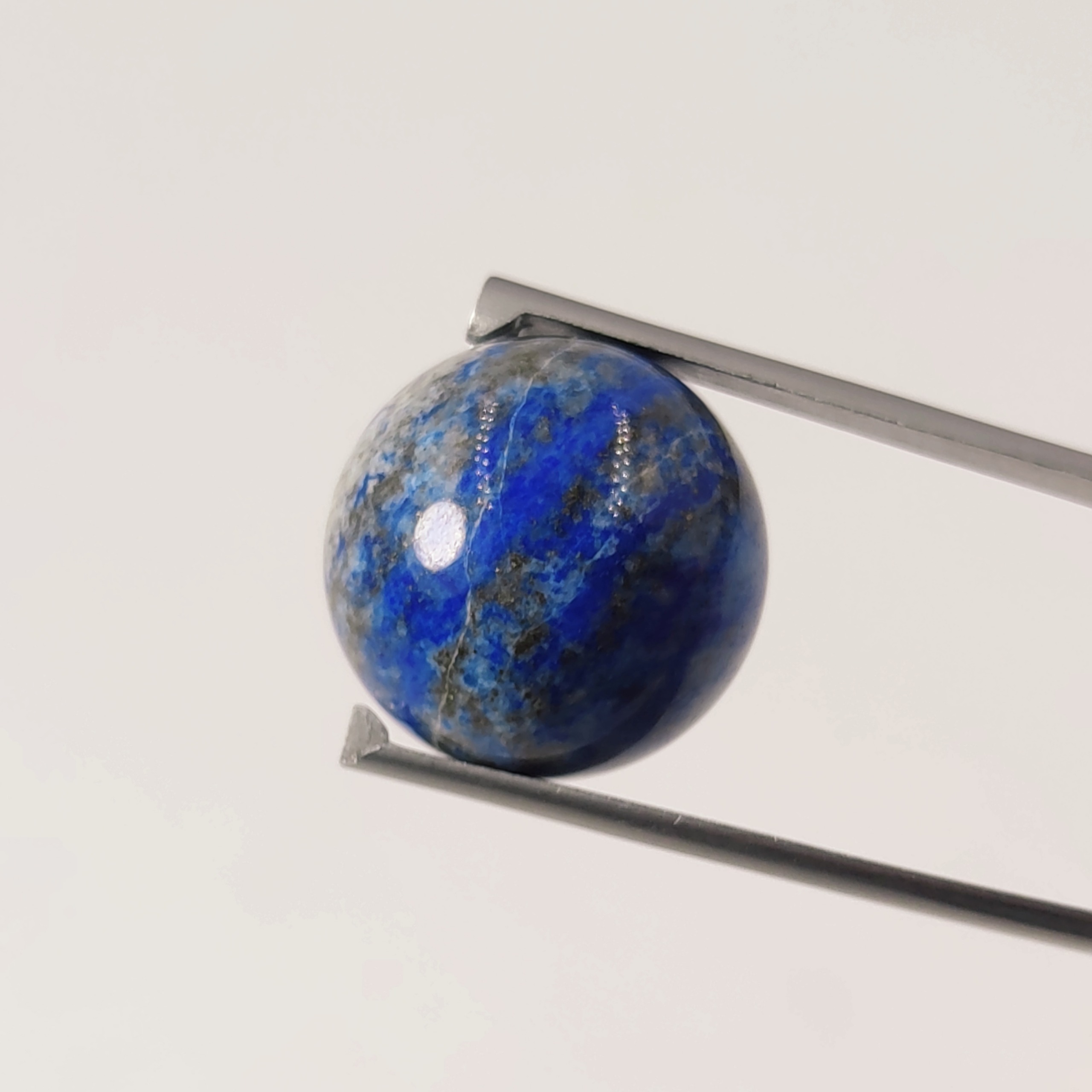 گوی سنگ لاجورد معدنی و طبیعی کشور افغانستان