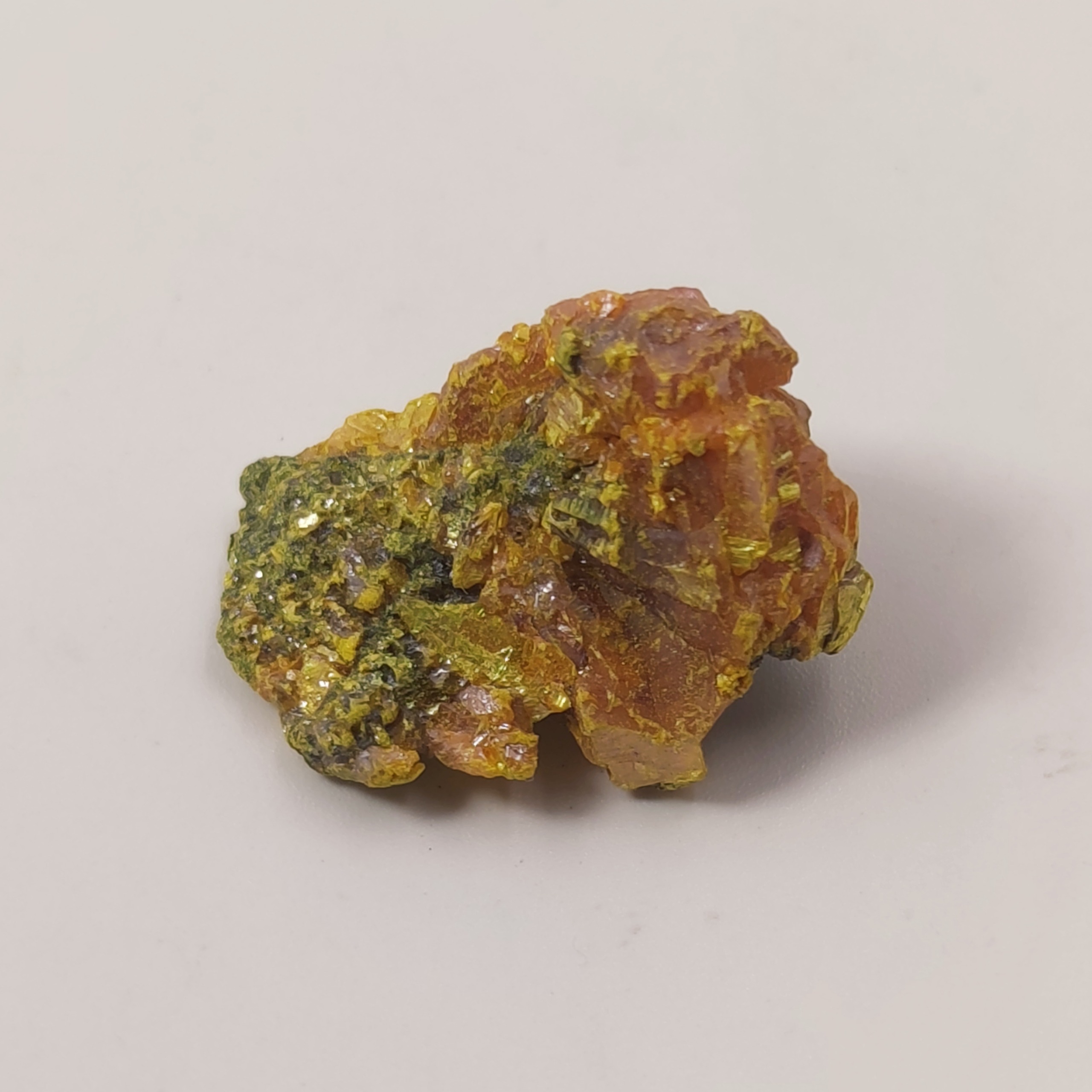 راف سنگ زرنیخ یا اورپیمان معدنی و طبیعی