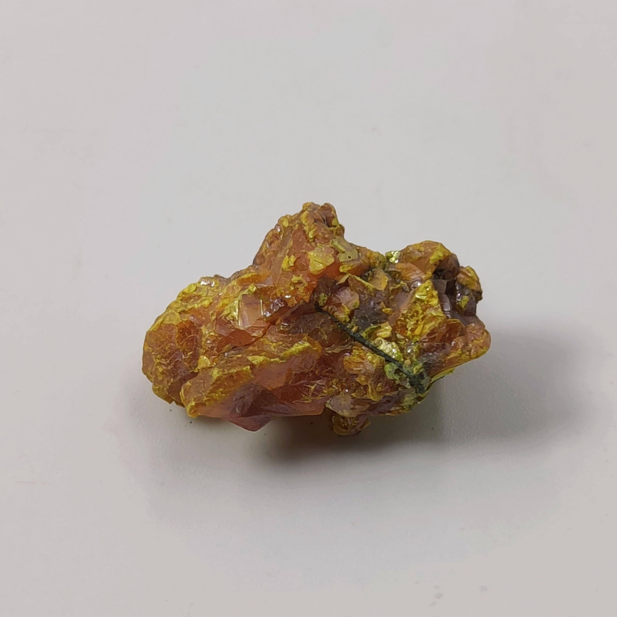 راف سنگ زرنیخ یا اورپیمان معدنی و طبیعی