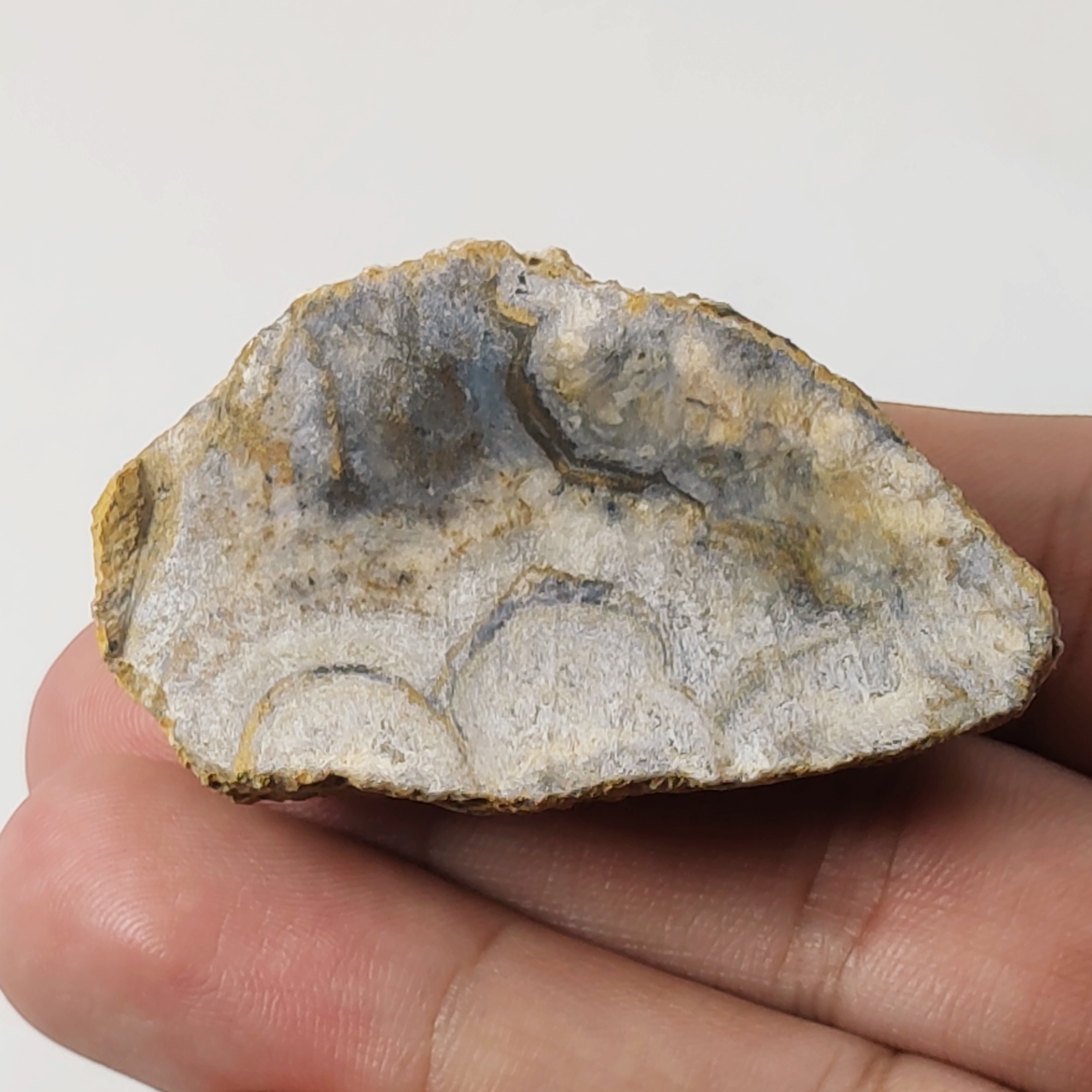 راف سنگ عقیق سلیمانی معدنی و طبیعی (بدون پولیش)