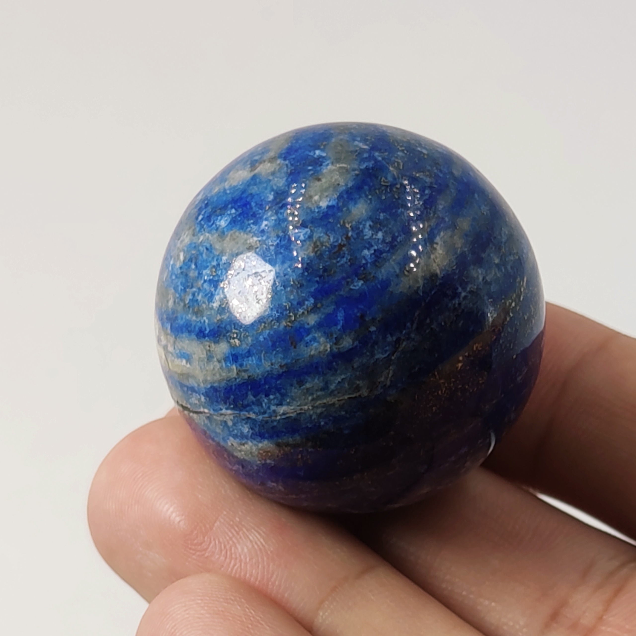 گوی لاجورد معدنی افغانستان(دارای ذرات طلایی پیریت)