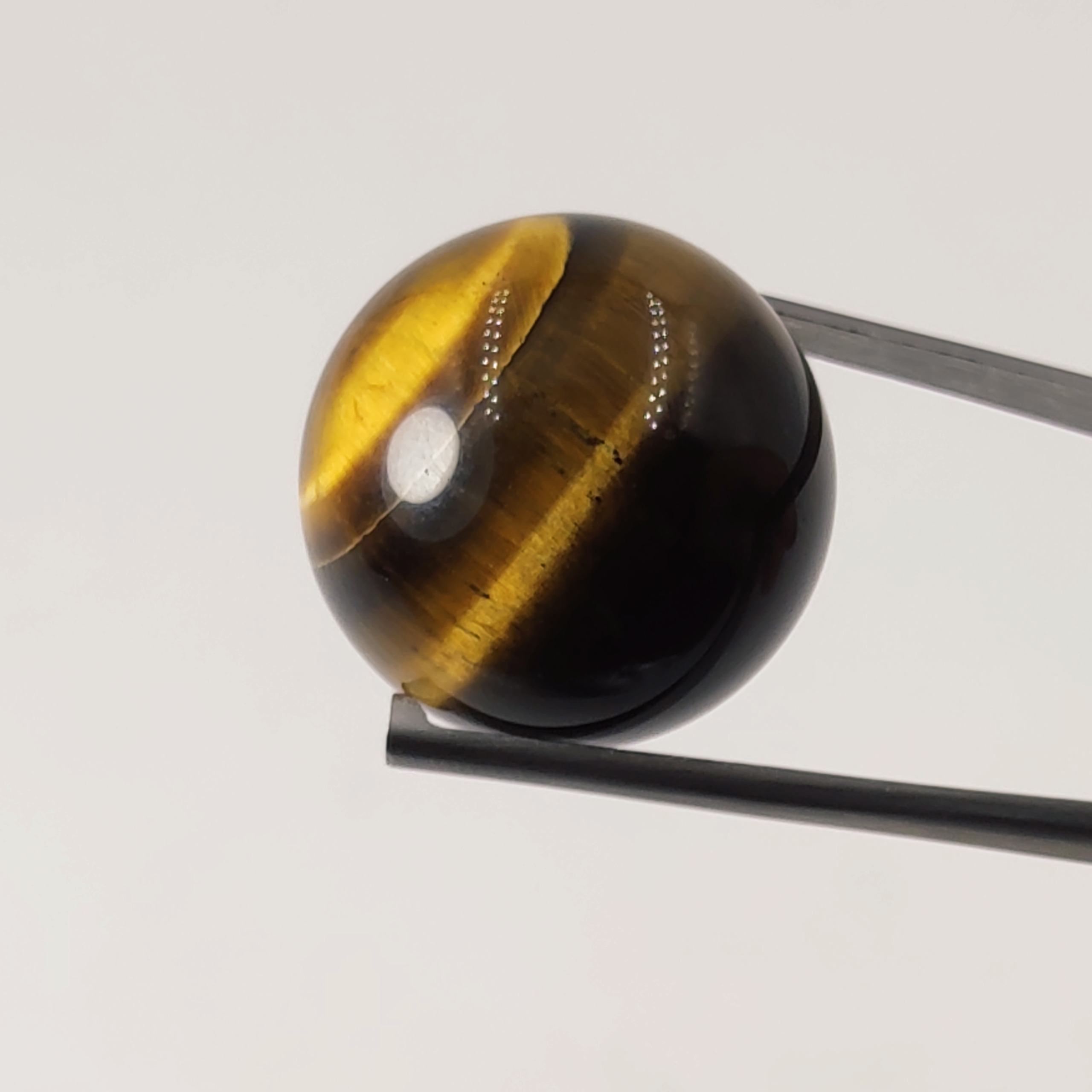 گوی سنگ چشم ببر معدنی و طبیعی کشور برزیل