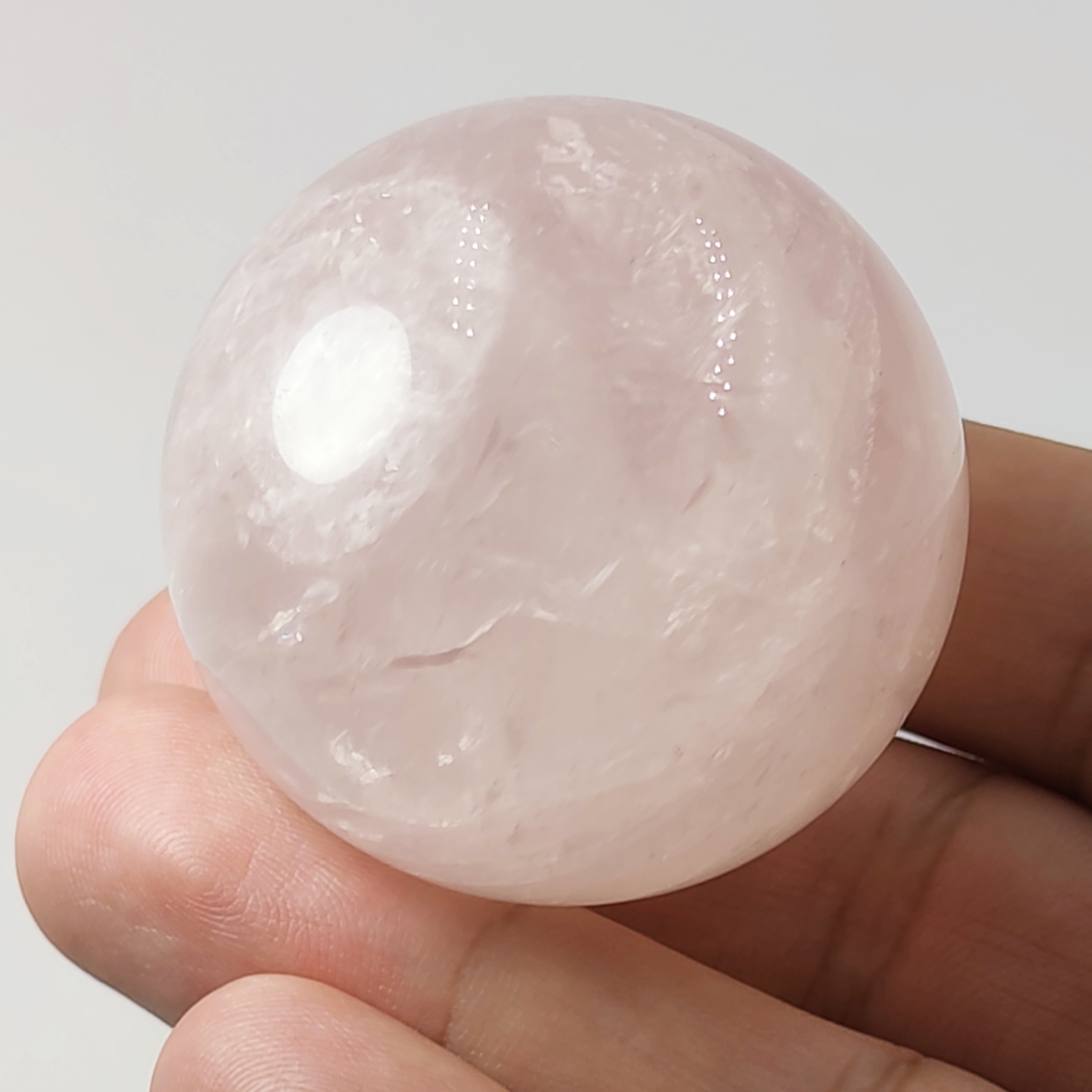 گوی سنگ رز کوارتز معدنی و طبیعی کشور برزیل